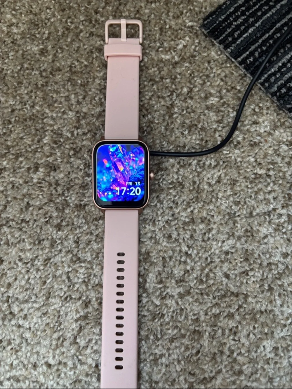 IDW19 Brand New Smart Watch with Silicone Band